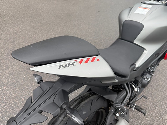 CFMOTO 450Nk - Köp Online 10 of 12