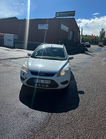 Ford Focus 3 of 4