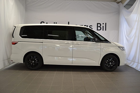 Volkswagen Multivan 2 of 15