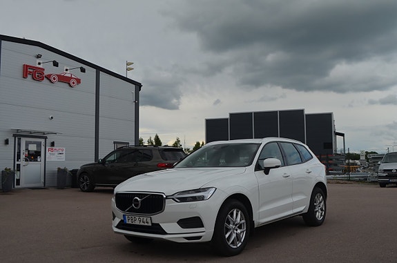 Volvo XC60 3 of 20