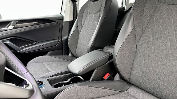 Volkswagen Tiguan 8 of 19