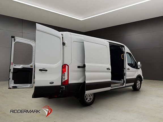 Ford Transit 10 of 30