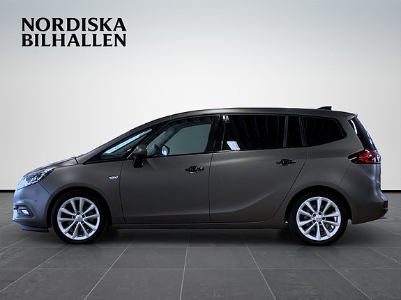 Opel Zafira Tourer 4 of 5