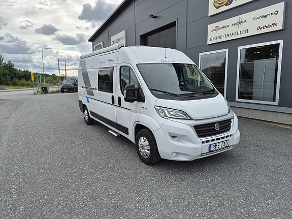 Sun Living V-series 60 SP dragkrok, end 1200 mil, dubbelbädd, solcell, kanonfin 2 of 25