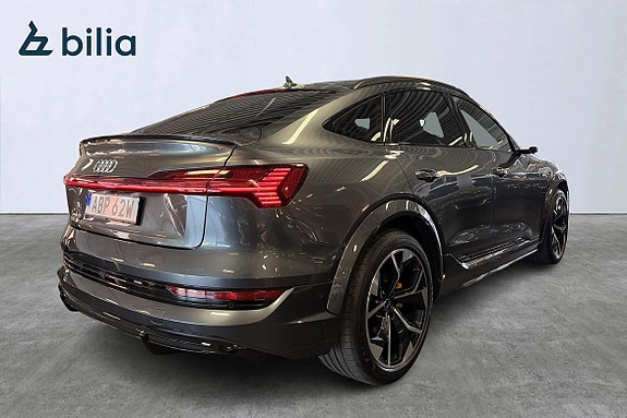 Audi e-tron 7 of 25