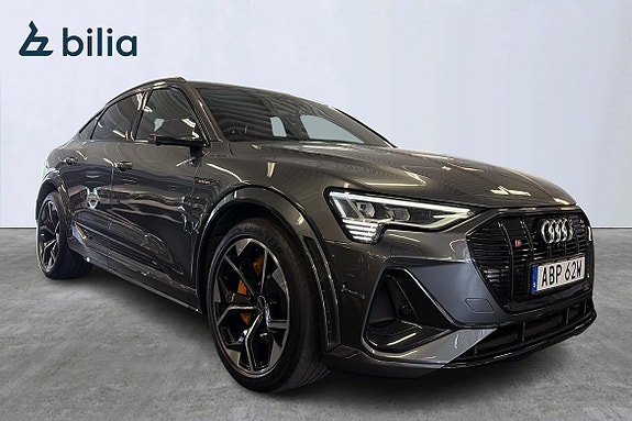 Audi e-tron 3 of 25
