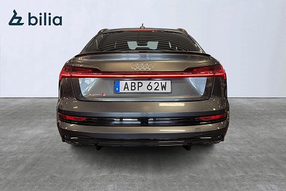 Audi e-tron 6 of 25