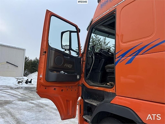 VOLVO FH16 8X4 Lastväxlare (579,000:- ex moms) 14 of 24