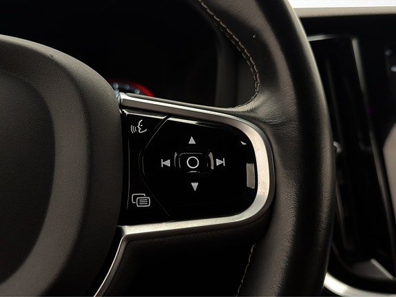 Volvo V60 19 of 30