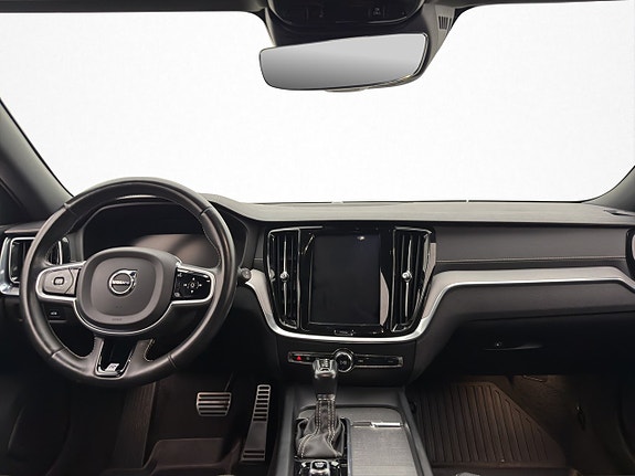 Volvo V60 14 of 30
