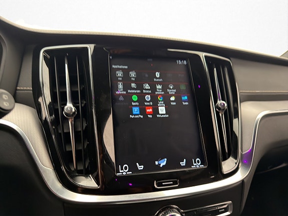 Volvo V60 23 of 30