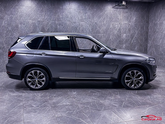 BMW X5 3 of 5