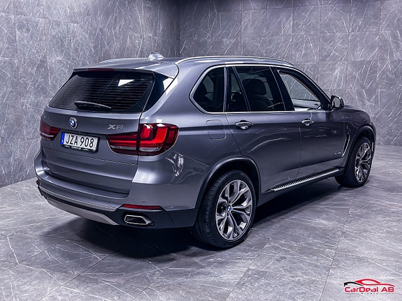 BMW X5 4 of 5