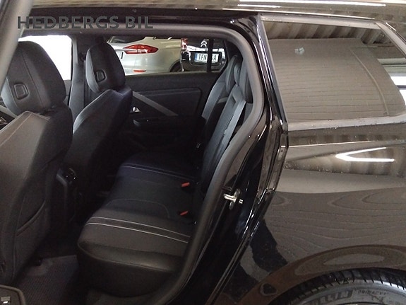 Opel Astra 8 of 12