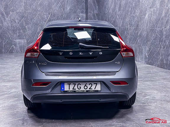 Volvo V40 6 of 25