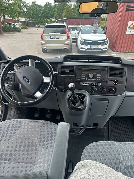 Ford Transit 8 of 10