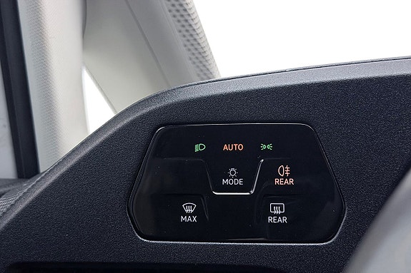 Volkswagen Caddy Maxi 30 of 30