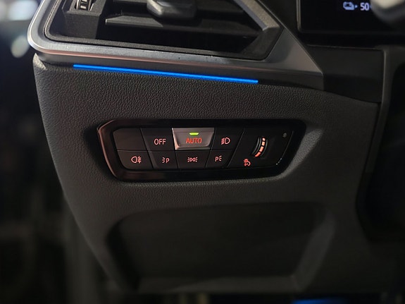 BMW i4 26 of 30