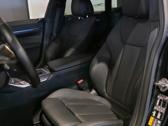 BMW i4 15 of 30