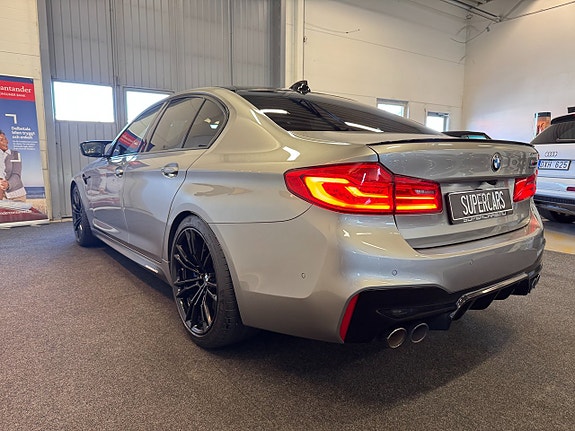 BMW M5 6 of 29