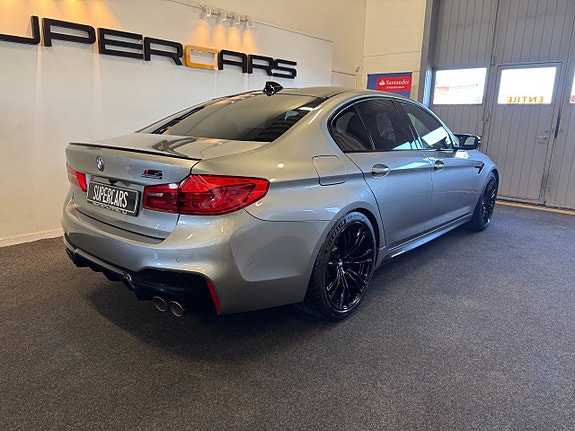 BMW M5 5 of 5