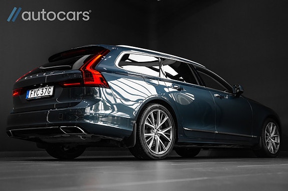 Volvo V90 3 of 30