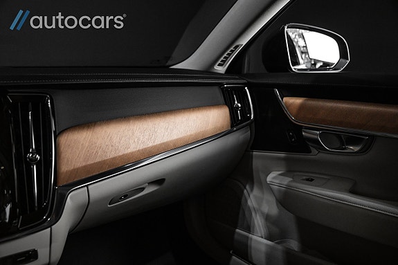 Volvo V90 25 of 30
