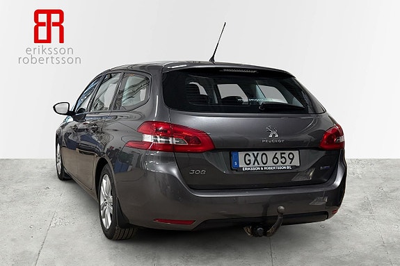 Peugeot 308 SW 3 of 5