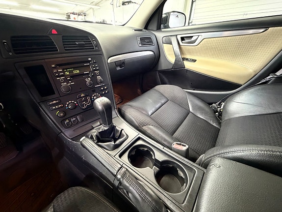 Volvo V70 19 of 22