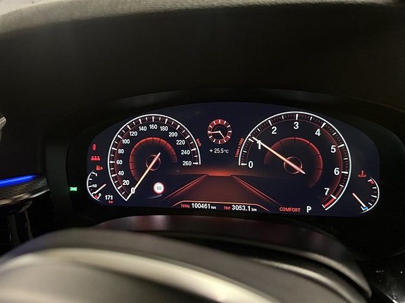 BMW 530i 10 of 13