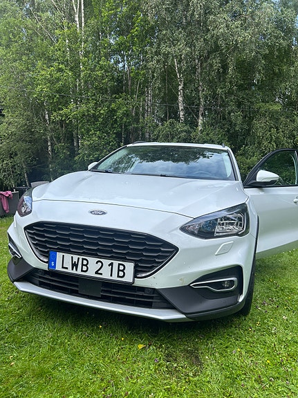 Ford Focus 2 of 5