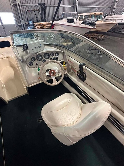 Beg. Sea ray 185 Sport & Mercruiser 4,3L 220 hk -00 5 of 8