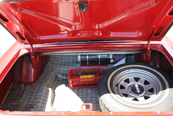 Ford Mustang 19 of 19