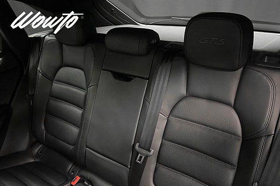 Porsche Macan GTS 13 of 22