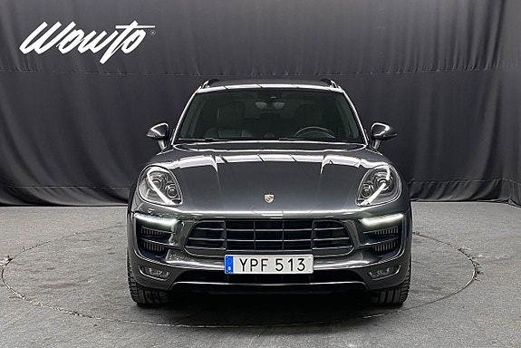 Porsche Macan GTS 2 of 5