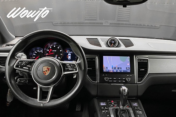Porsche Macan GTS 20 of 22