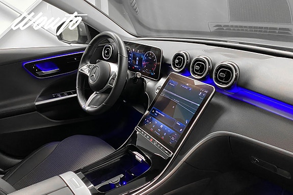 Mercedes-Benz C200 13 of 19