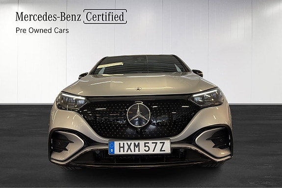 Mercedes-Benz EQE SUV 2 of 25