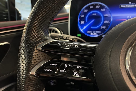 Mercedes-Benz EQE SUV 15 of 25