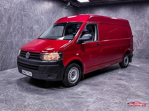 Volkswagen Transporter 3 of 5
