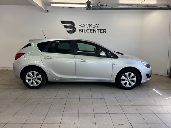 Opel Astra 6 of 17