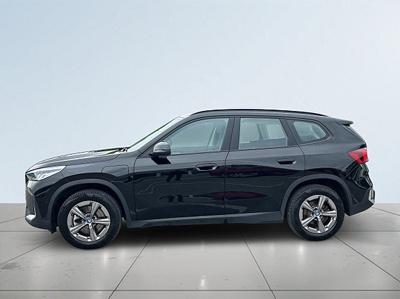 BMW X1 4 of 5