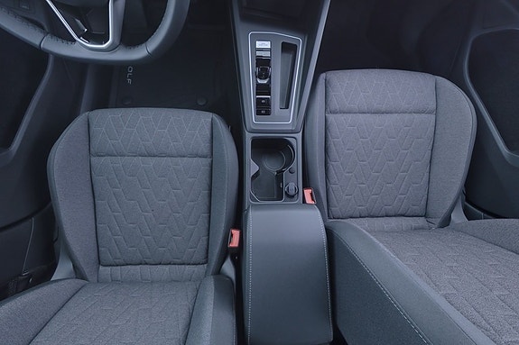 Volkswagen Golf I 9 of 18