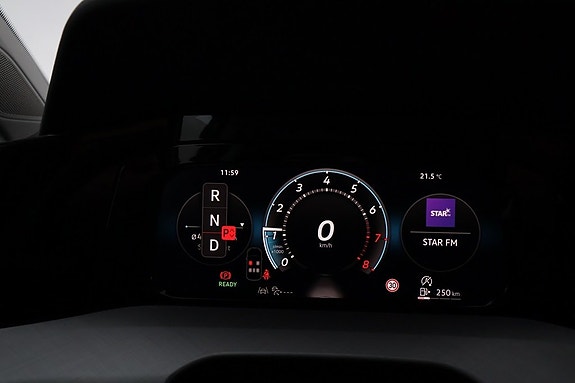 Volkswagen Golf I 16 of 18