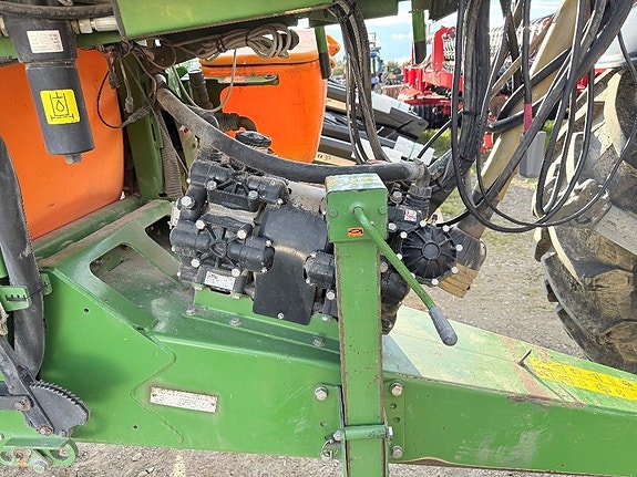 Amazone UX 5200 36m 3 of 5