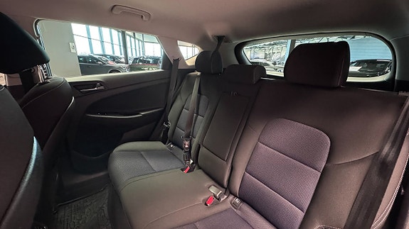 Hyundai Tucson 9 of 20