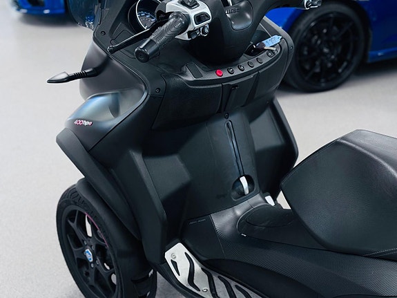 Piaggio MP3 400 HPE 7 of 11
