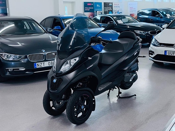 Piaggio MP3 400 HPE 3 of 11