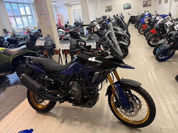 Suzuki DL800 V-STROM Uttagen 2025