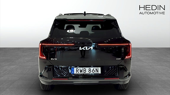 Kia EV5 6 of 23